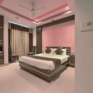 Executive Queen Room